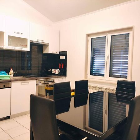 Kastel Stafilic Comfortable Apartments Kaštela Eksteriør billede