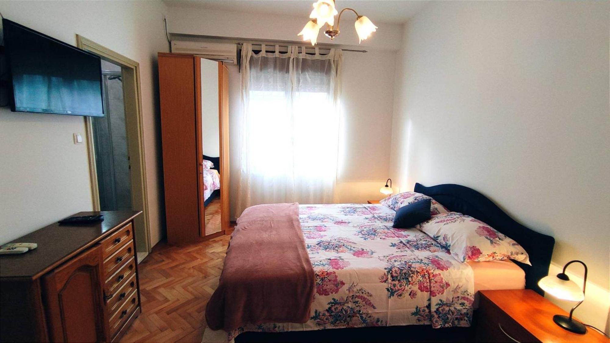 Kastel Stafilic Comfortable Apartments Kaštela Eksteriør billede