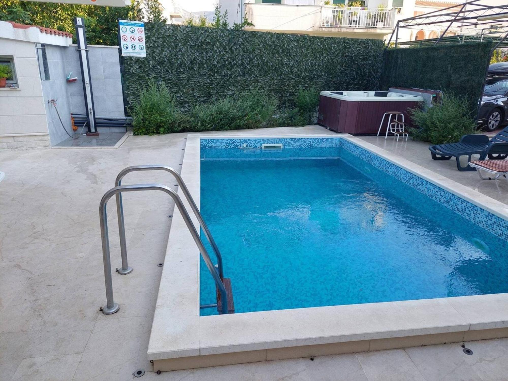 Kastel Stafilic Comfortable Apartments Kaštela Eksteriør billede